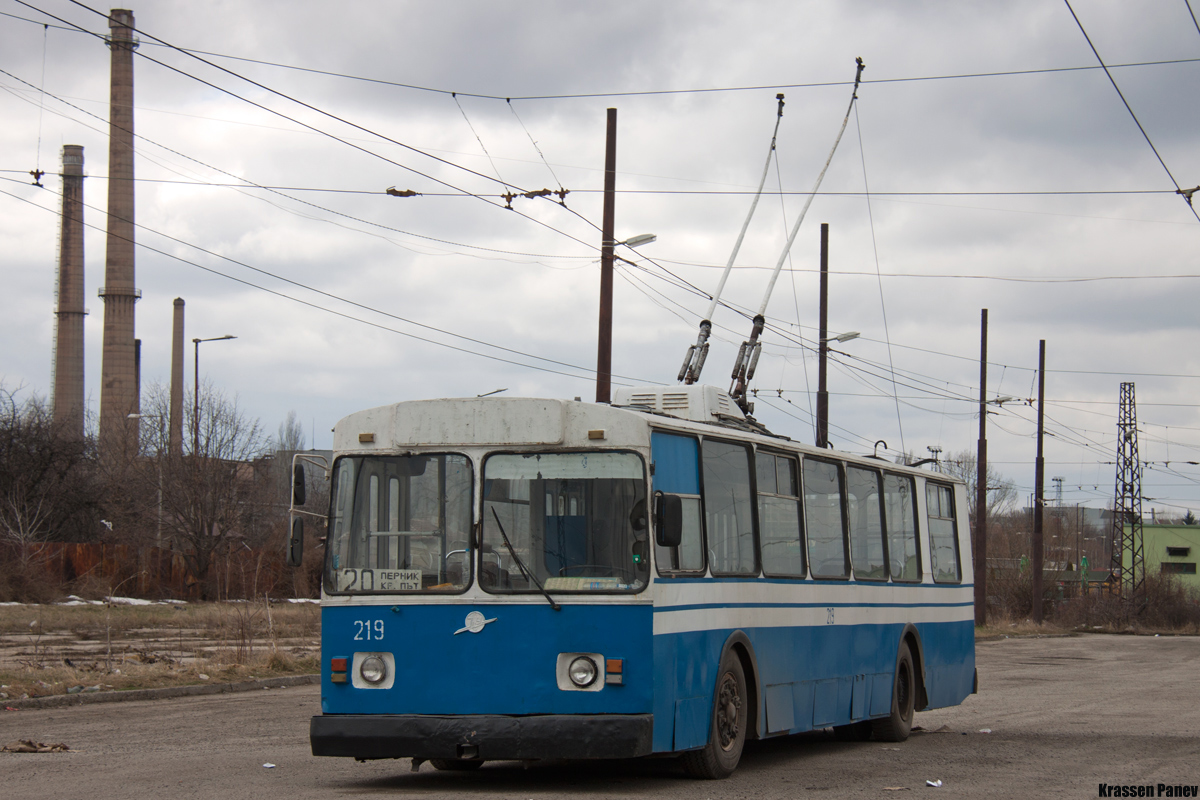Pernik, ZiU-682V1UA — 219; Pernik — Depot; Pernik — Trolleybus ZIU 682.