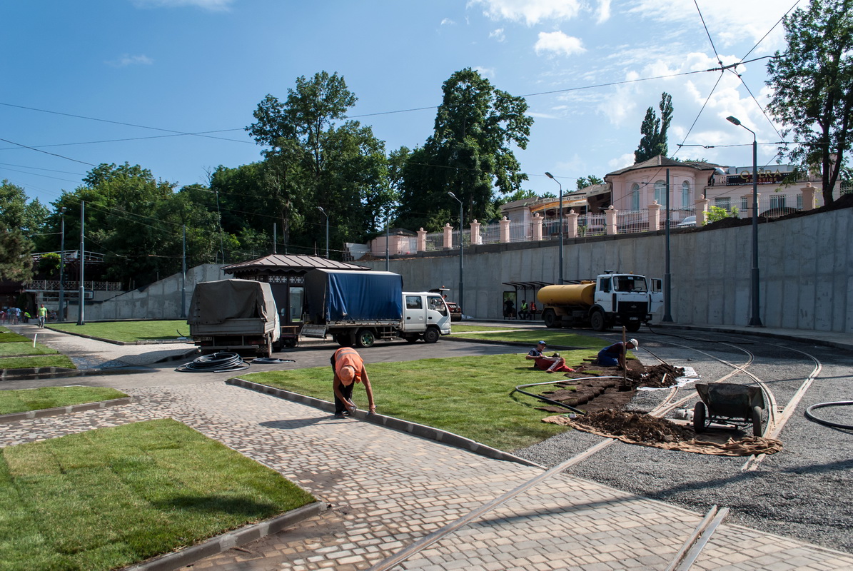 Odessa — 2015: Construction of a new Arkadiia tramway loop