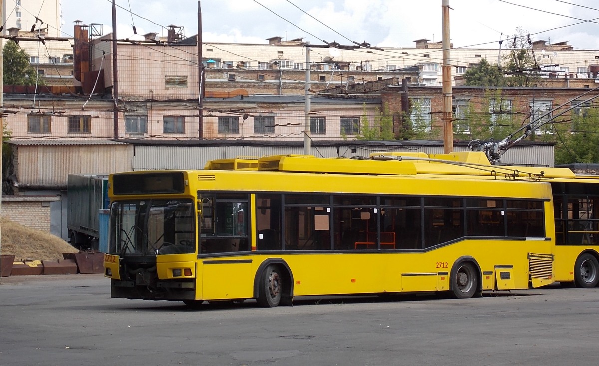 Kijevas, MAZ-103T nr. 2712