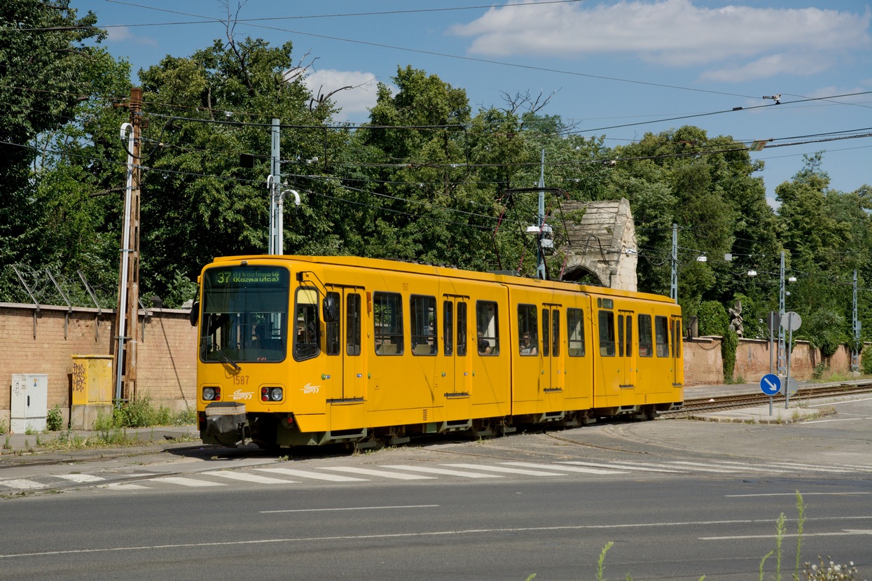 Будапешт, Duewag TW6000 № 1587
