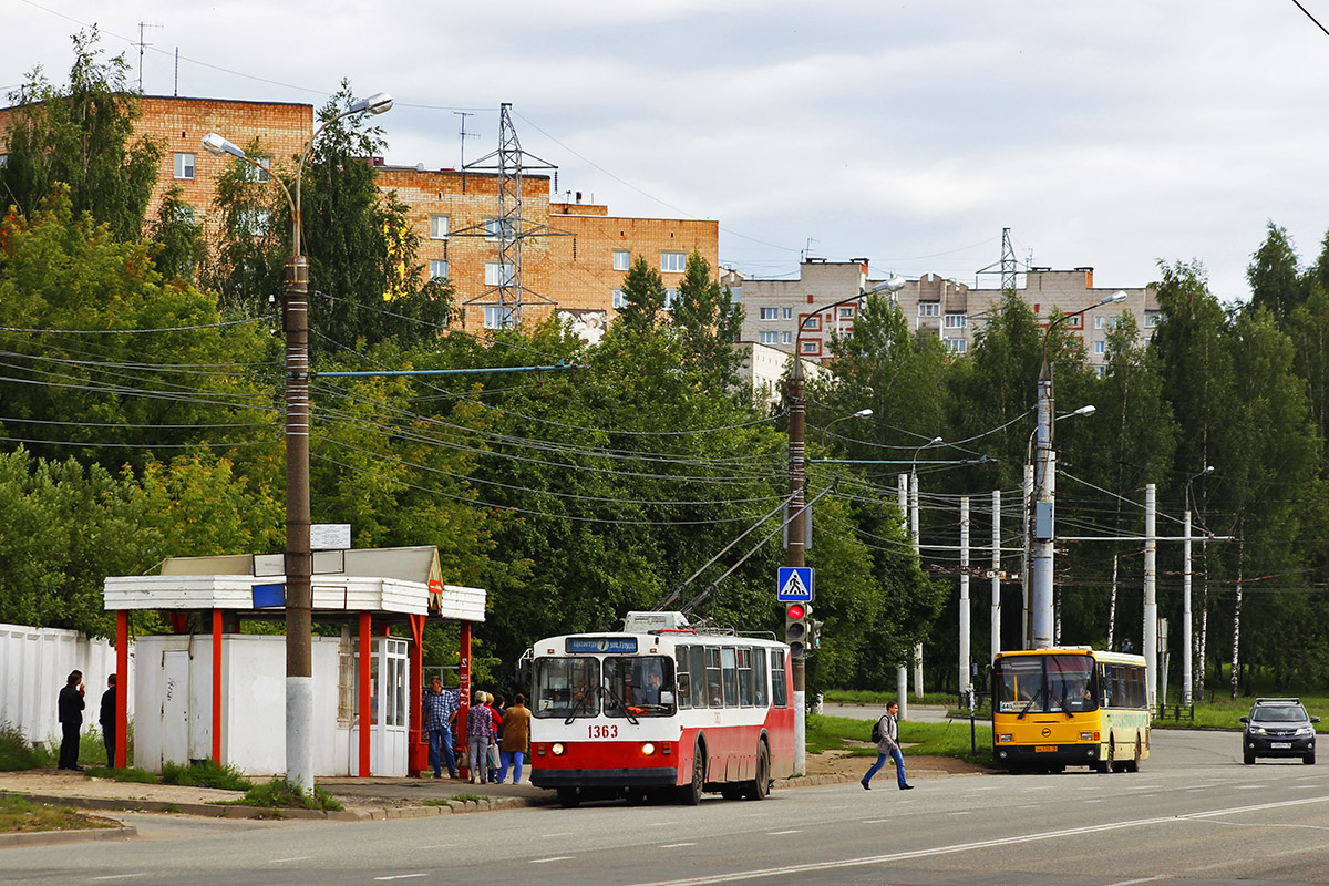 Ijevsk, ZiU-682V [V00] N°. 1363