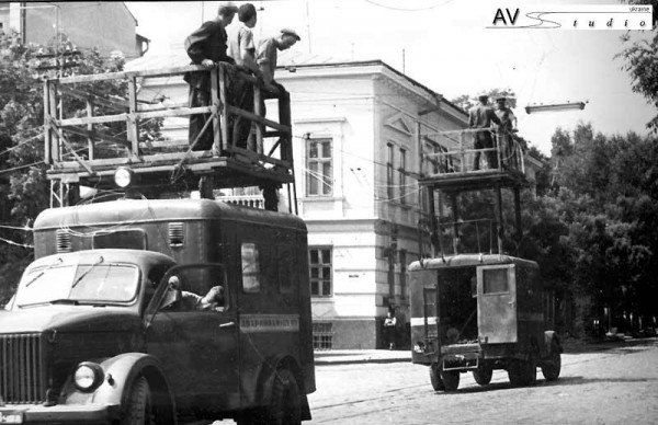 Черновцы — Исторические фотографии (до 1991 года); Черновцы — Контактная сеть; Черновцы — Строительство линий