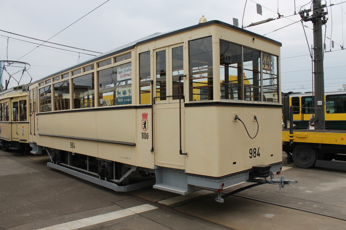 Berlín, Herbrand B 06/27 č. 984; Berlín — Festivities for tram's 150th anniversary • Feierlichkeiten 150 Jahre Strassenbahn