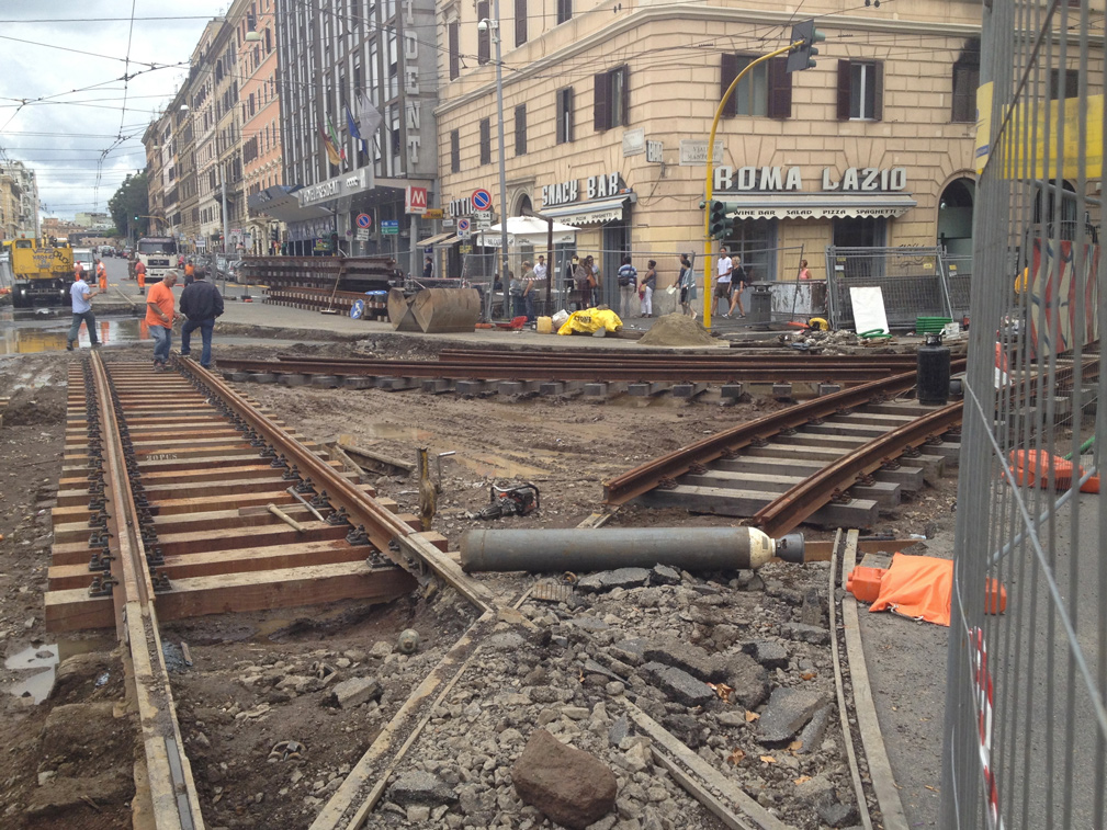 Rooma — Track repair works