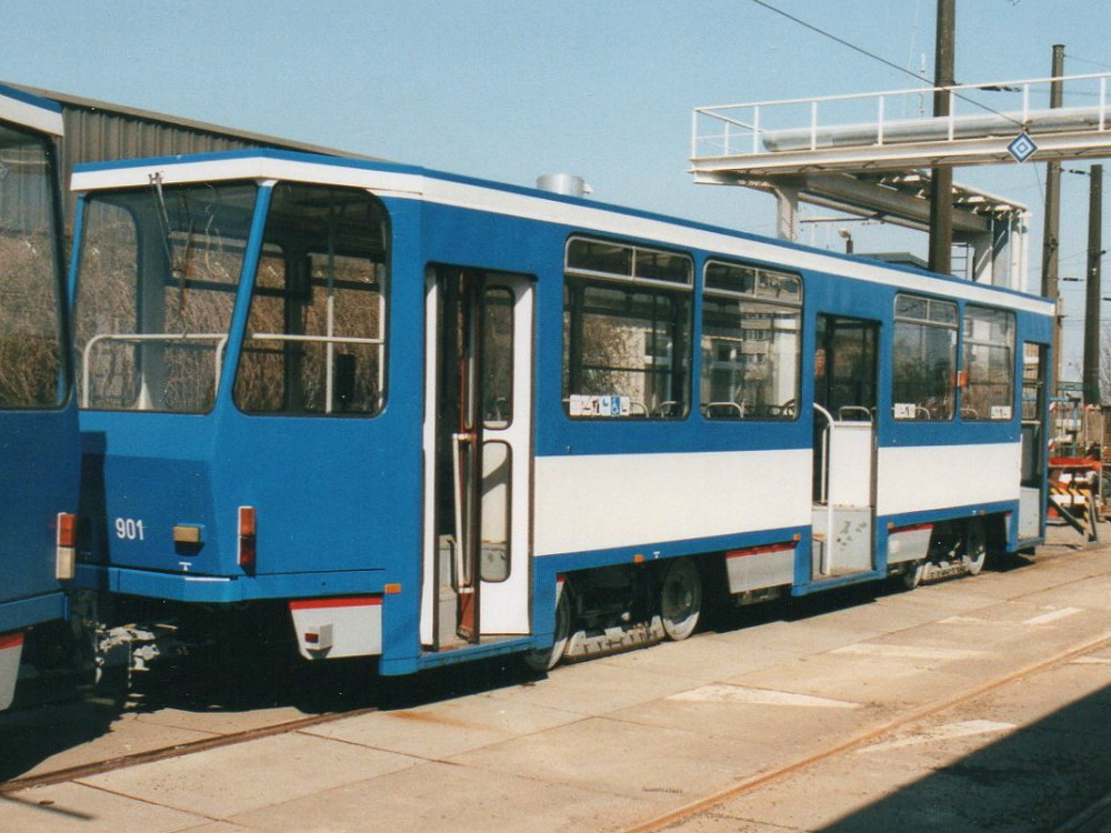 Росток, Tatra B6A2 № 901