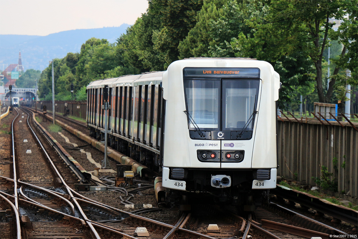 Будапешт, Alstom Metropolis AM5-M2 № 434