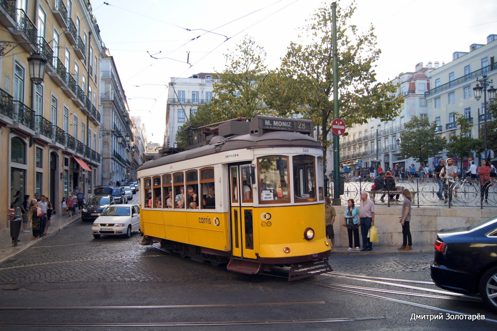 Lisbonne, Carris 2-axle motorcar (Remodelado) N°. 560