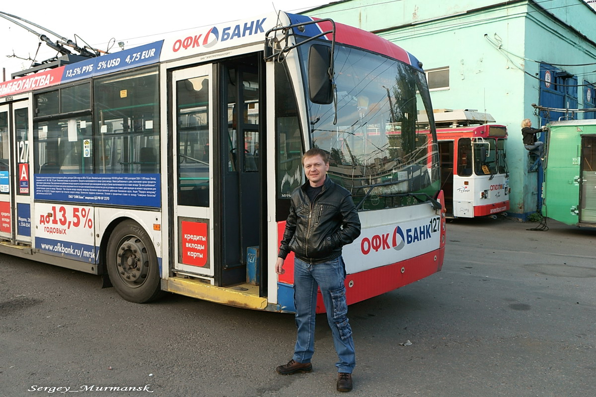 Electric transport employees