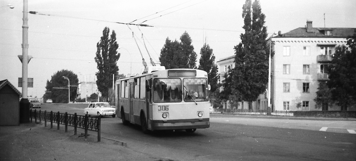 Krasnodar, ZiU-682V č. 306