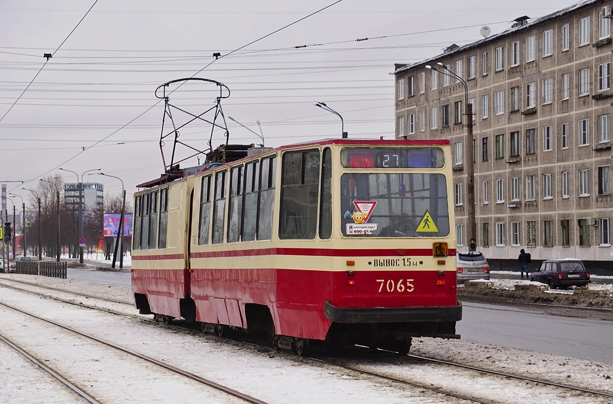 Sankt-Peterburg, LVS-86K № 7065