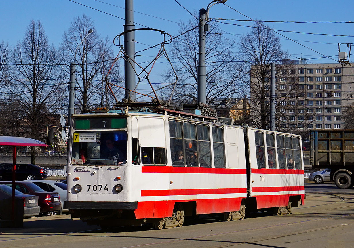 Sankt-Peterburg, LVS-86K № 7074