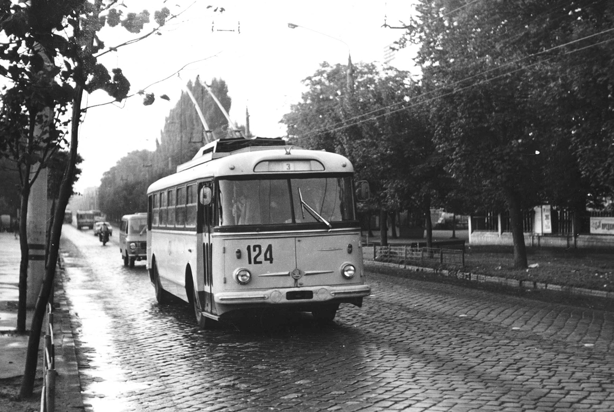 Чернівці, Škoda 9Tr16 № 124; Чернівці — Історичні фотографії (до 1991 року)