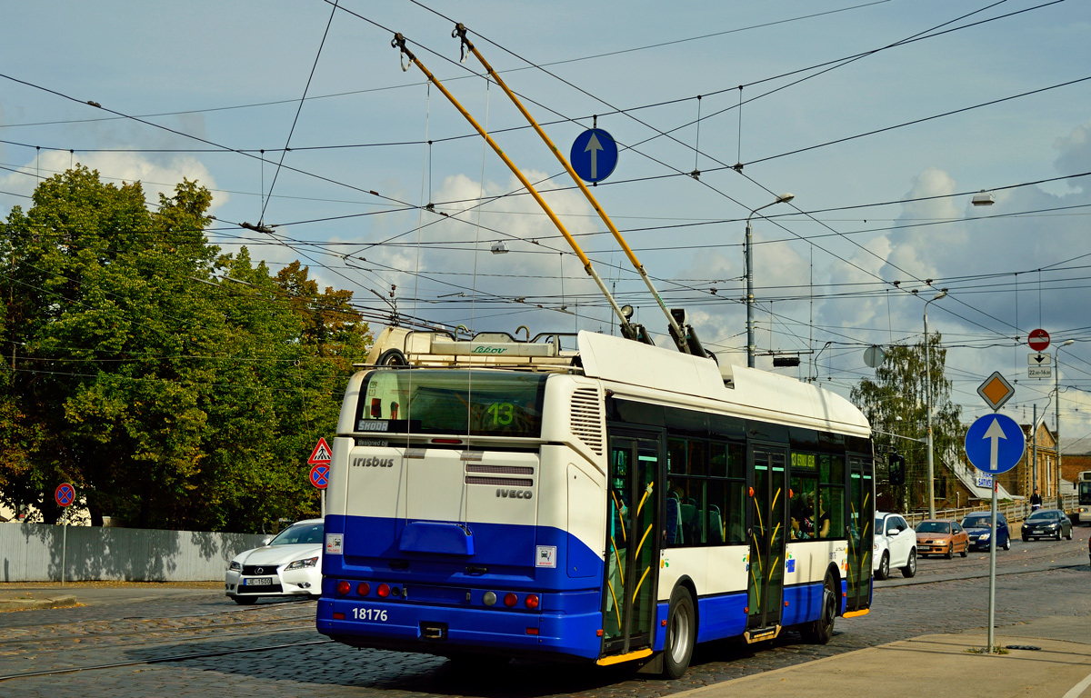 Рига, Škoda 24Tr Irisbus Citelis № 18176