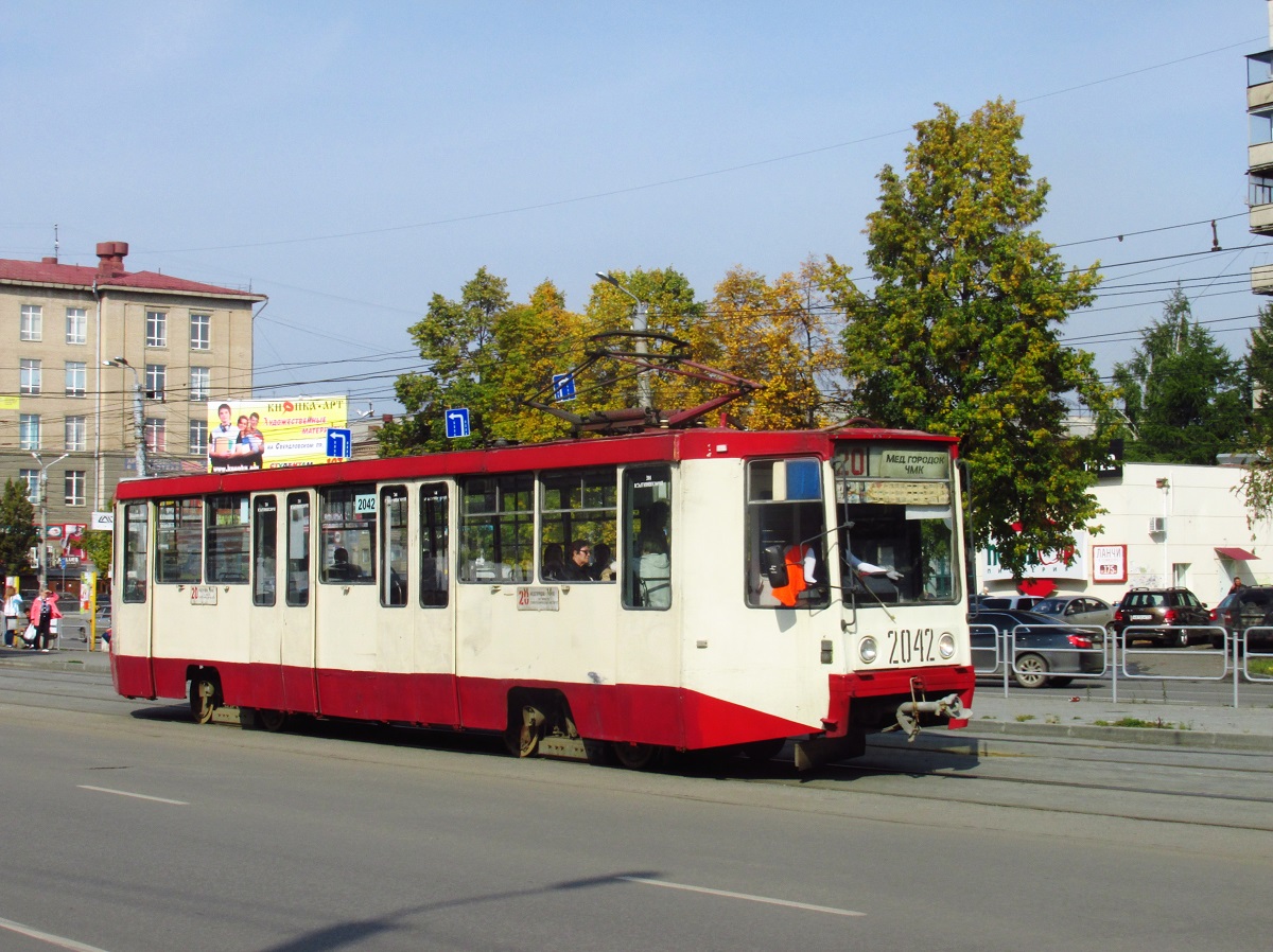 Челябинск, 71-608К № 2042