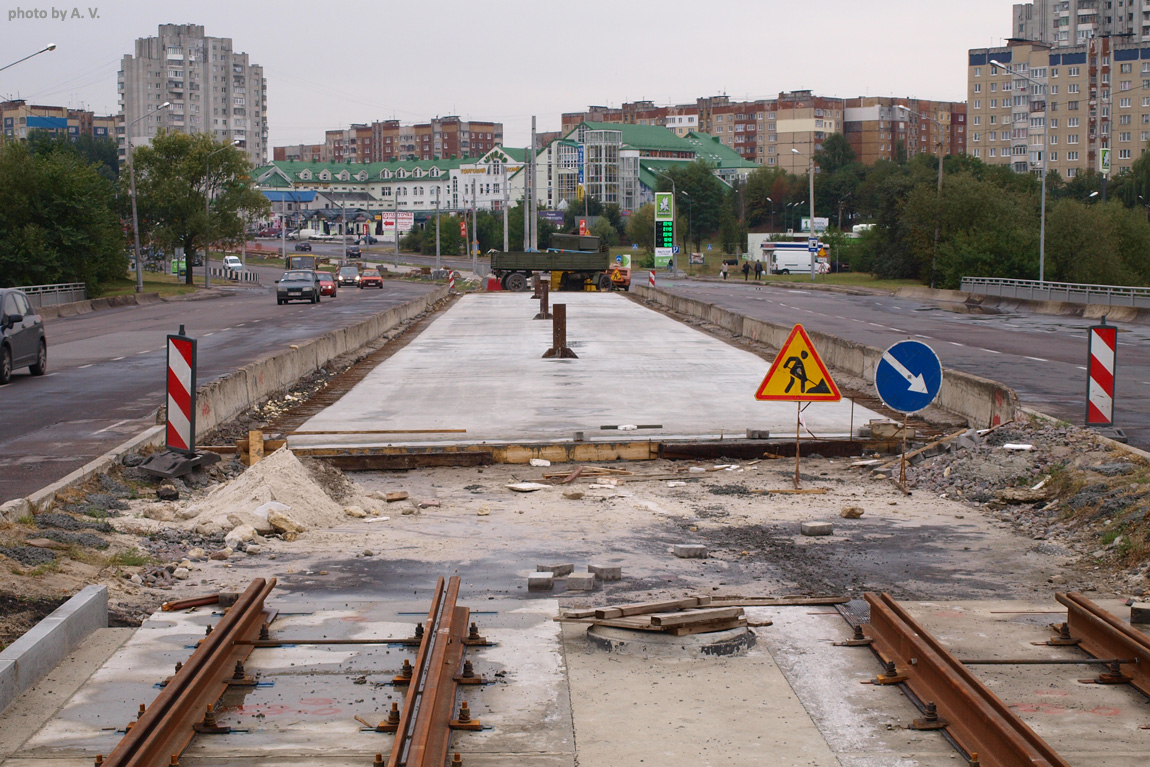 ლვოვი — Building of tram line to Sykhiv neigborhood