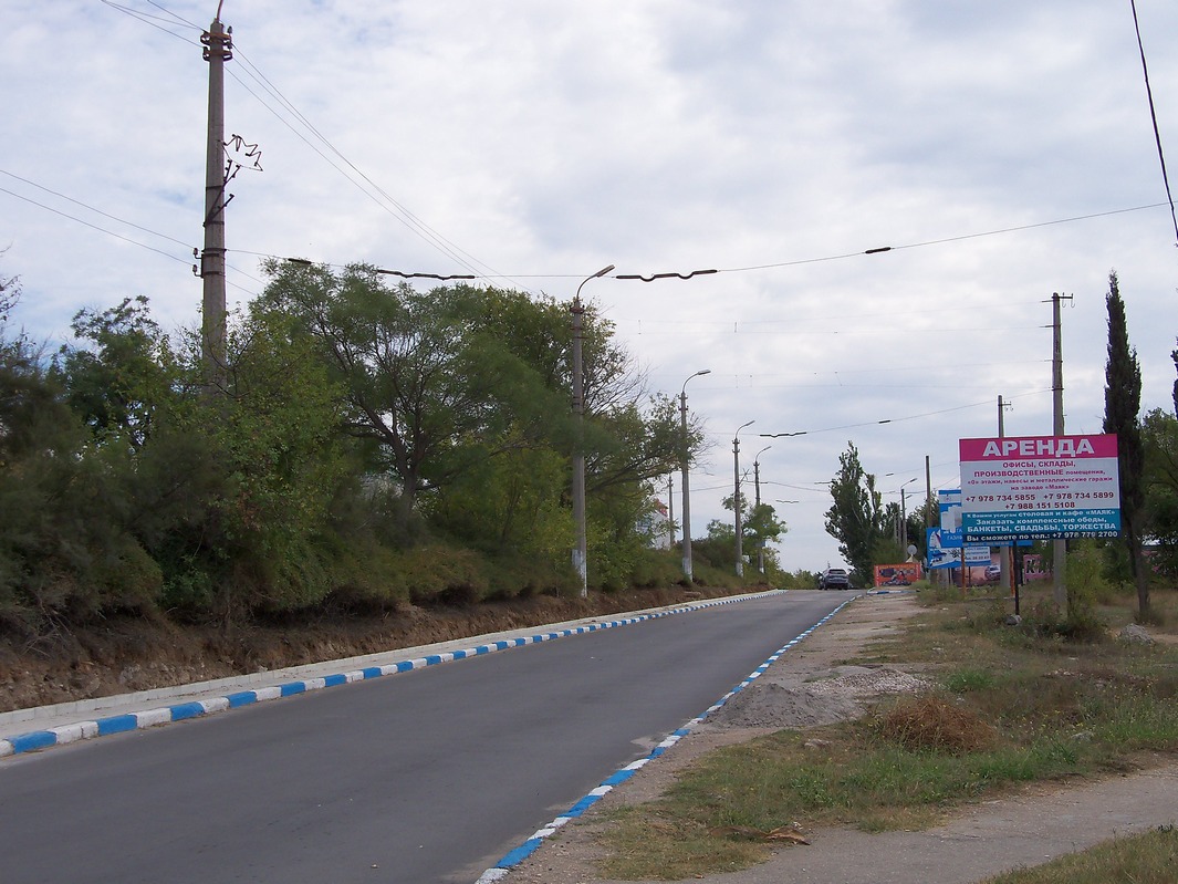 Sewastopol — The disassembled overhead wiring of a route # 11