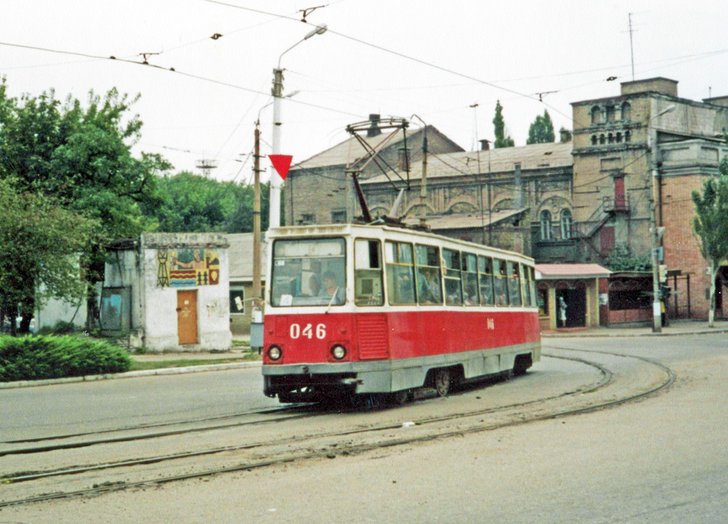 Jenakijevė, 71-605 (KTM-5M3) nr. 046