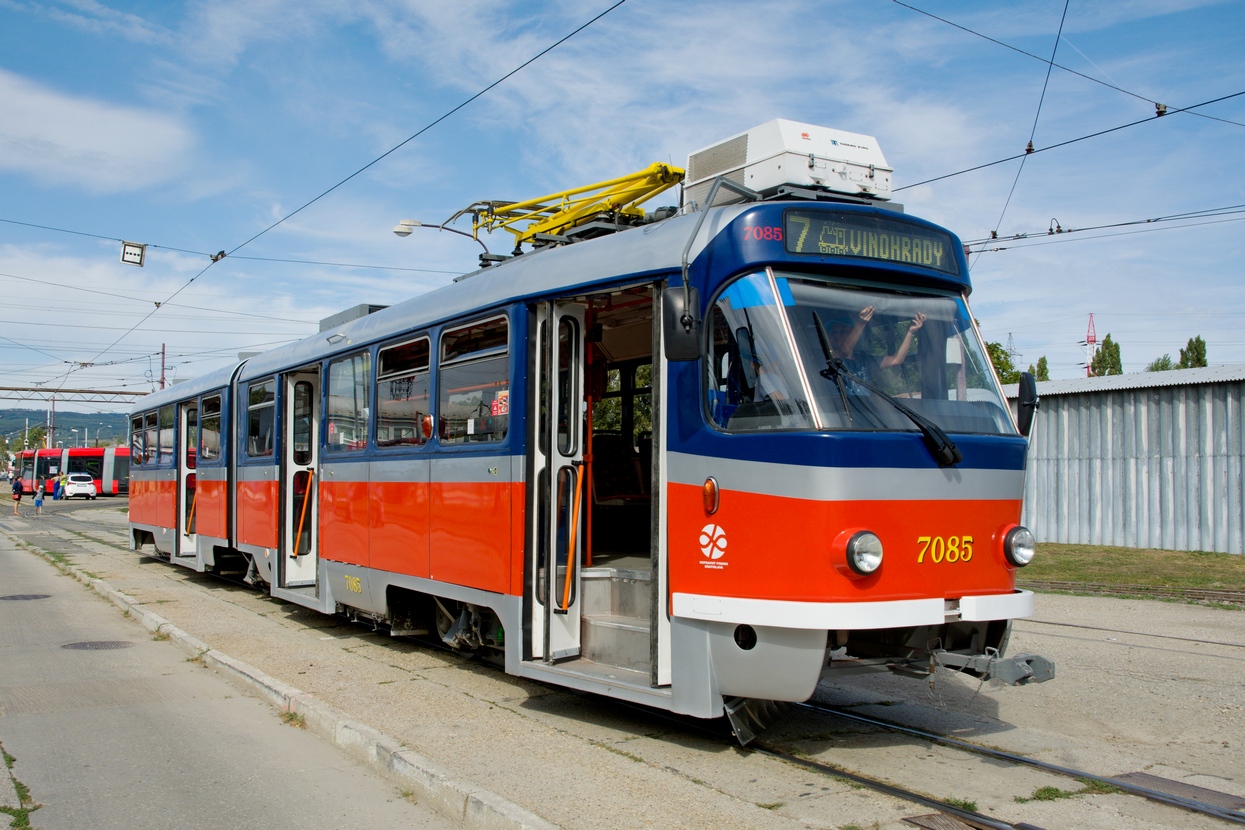 布拉迪斯拉发, Tatra K2G # 7085; 布拉迪斯拉发 — Depot Open Doors Day 2015