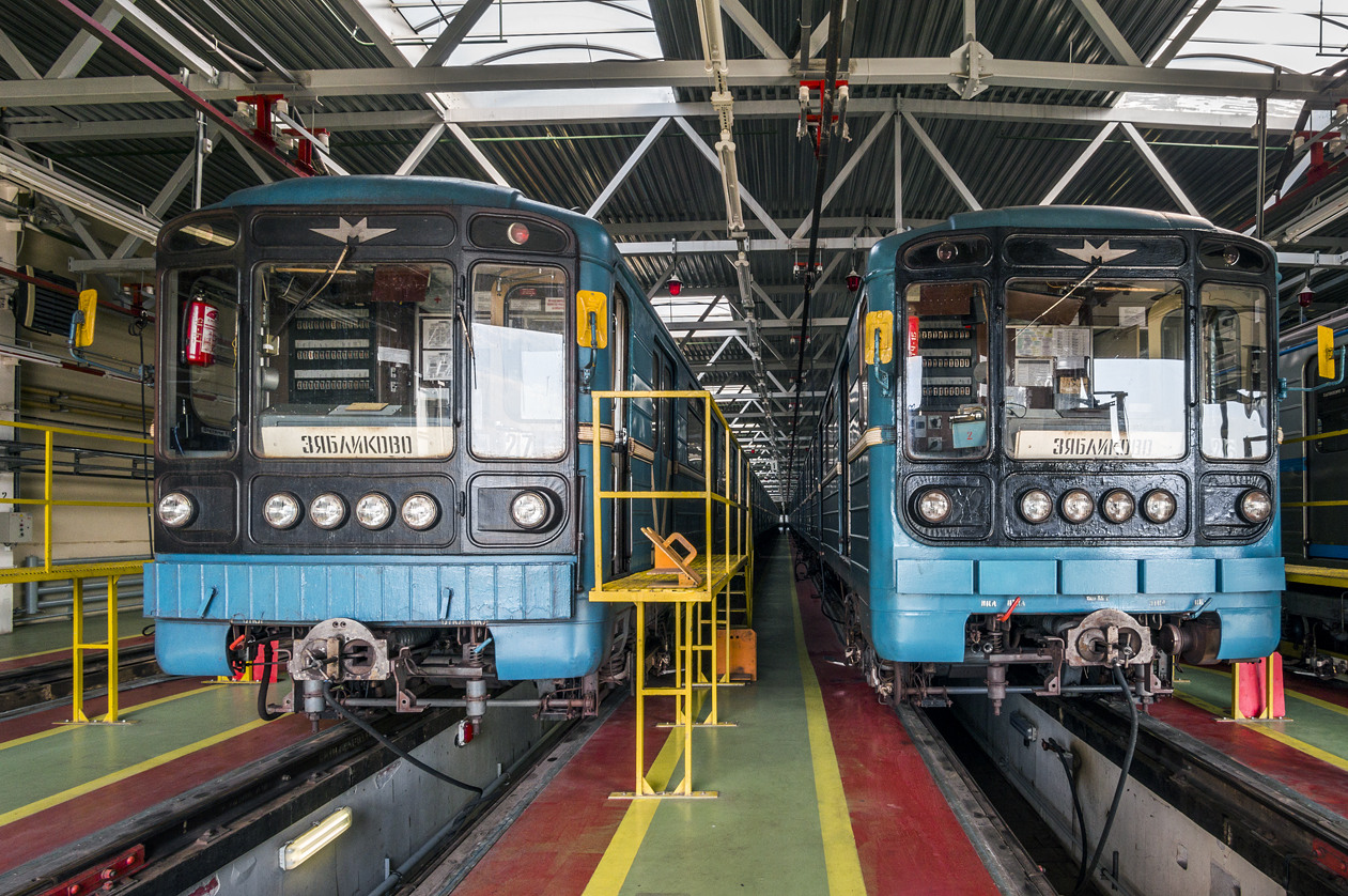 Moskau — Metro — [10] Lublinsko-Dmitrovskaya Line; Moskau — Metro — Vehicles — Type 81-717/714 and modifications