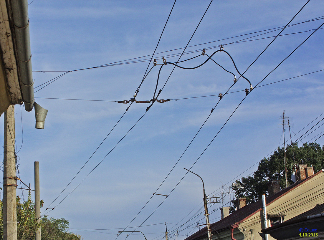 Cernăuți — Construction lines; Cernăuți — Overhead wire