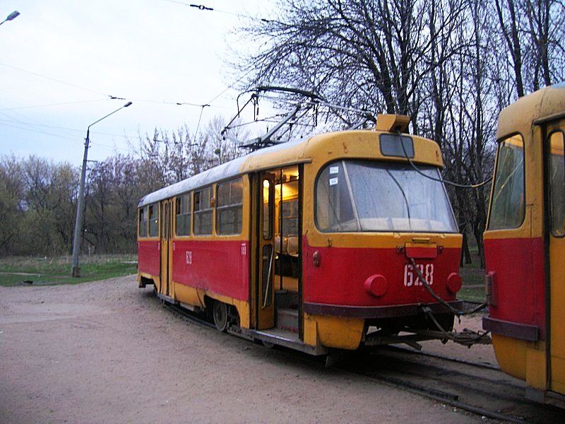 Harkova, Tatra T3SU # 628