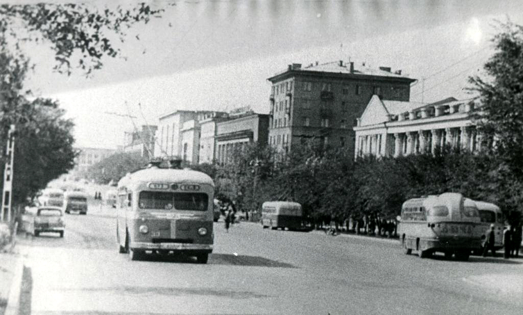 Детский мир, +7 351 263-72-03, просп. Ленина, 46, Челябинск, Челябинская обл., Р
