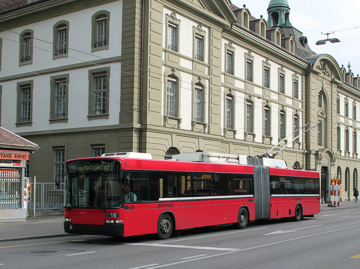 Bern, Hess SwissTrolley 2 (BGT-N1) № 18