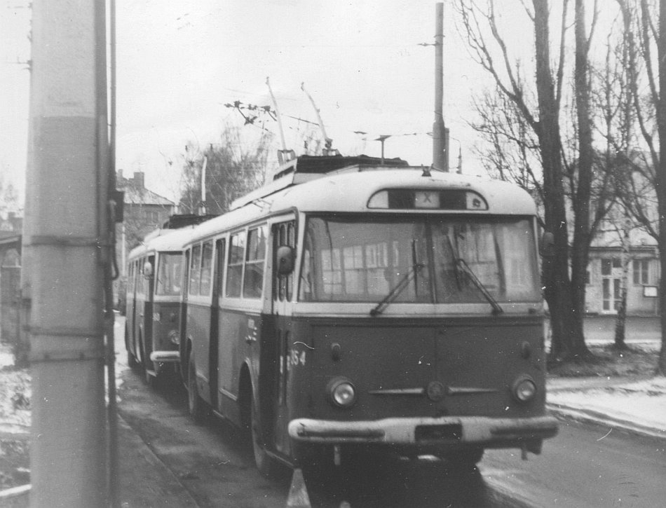 Pardubice, Škoda 9TrHT26 N°. 354