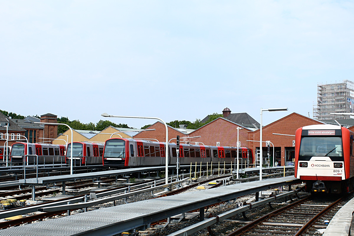 Гамбург — U-Bahn — Разные фотографии