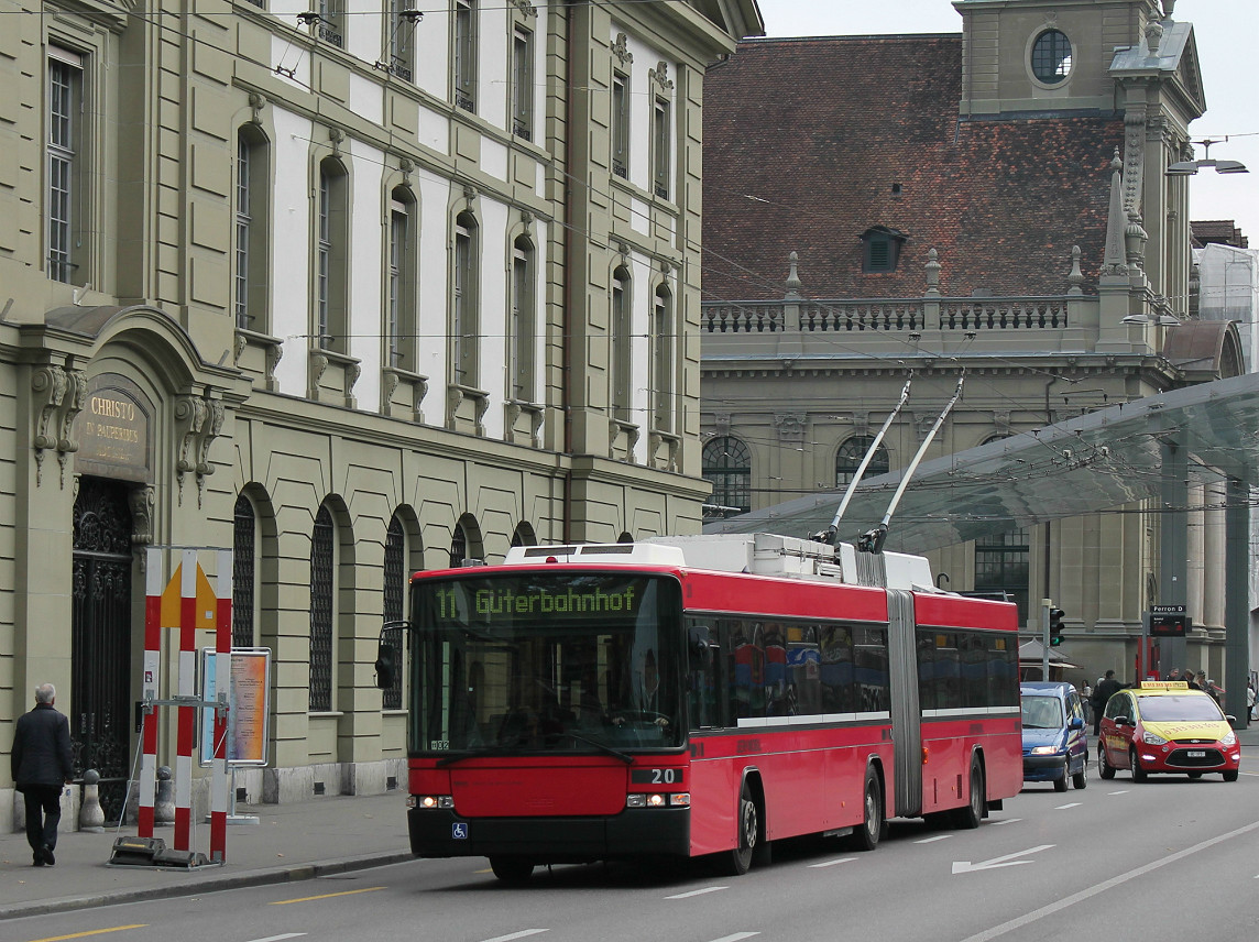Bern, Hess SwissTrolley 2 (BGT-N1) Nr 20