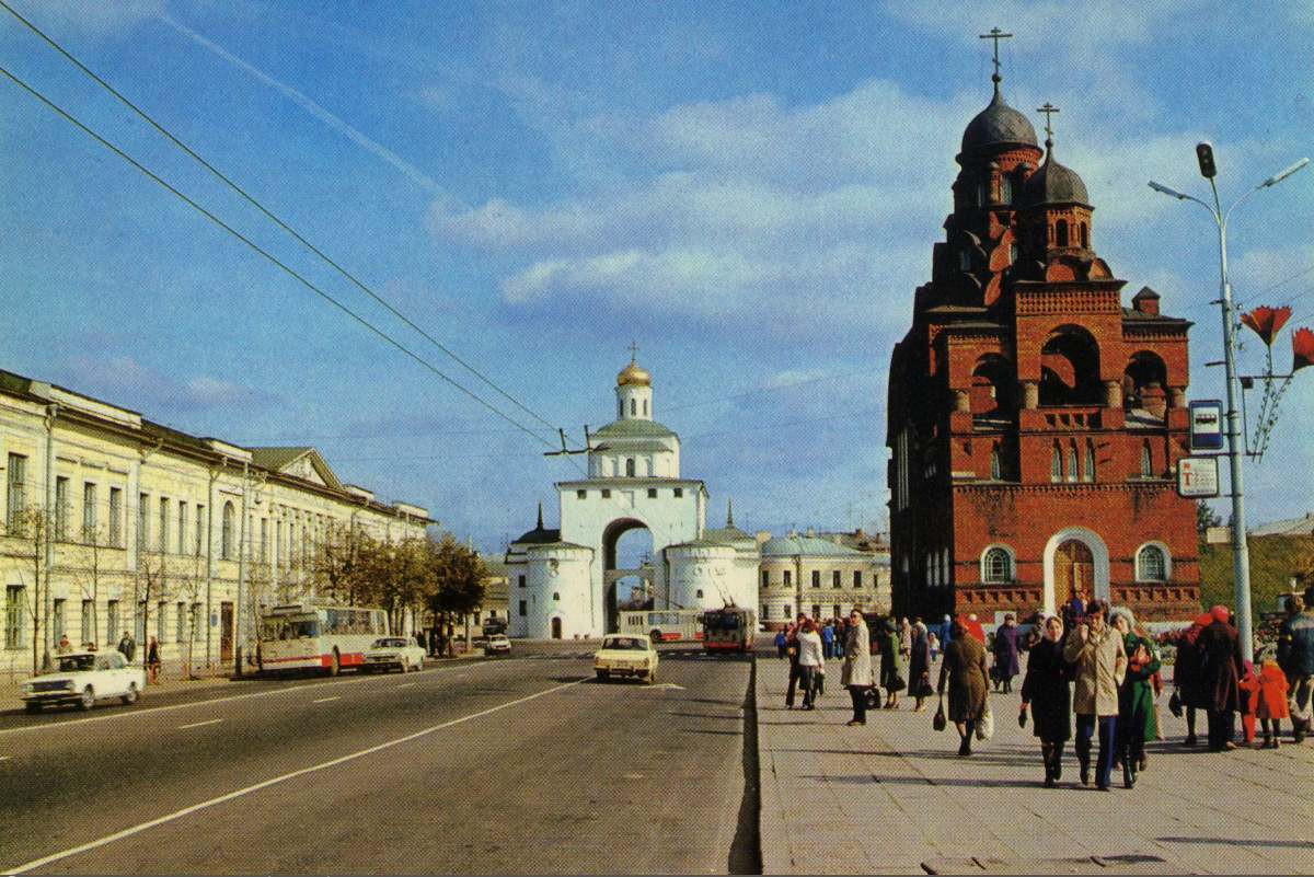 театральная площадь во владимире