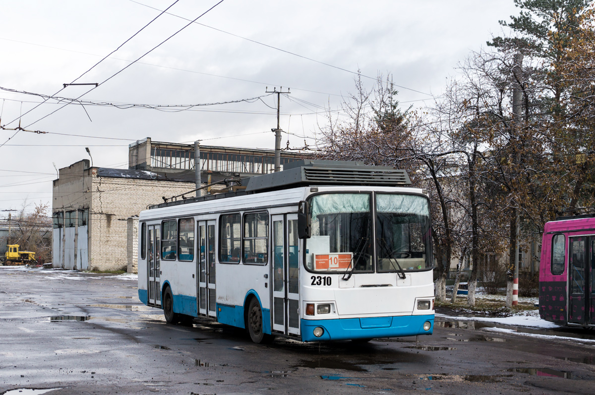 Nijni Novgorod, LiAZ-5280 (VZTM) N°. 2310