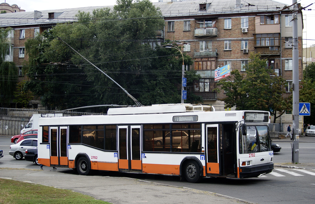Киев, МАЗ-103Т № 2702