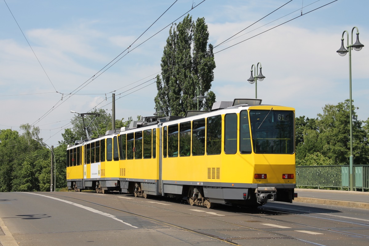 Берлин, Tatra KT4DM № 6090