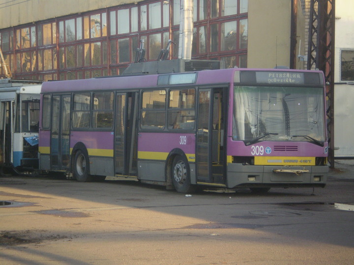 Таллин, Ikarus 415.T1 № 309