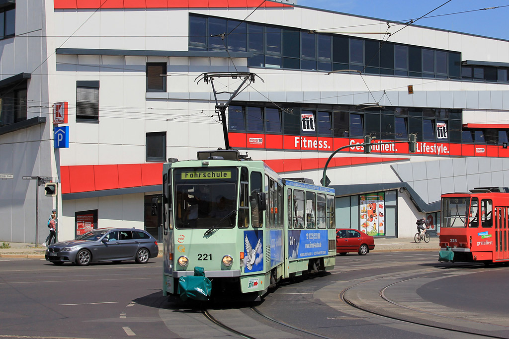 Франкфурт-на-Одере, Tatra KT4DM № 221