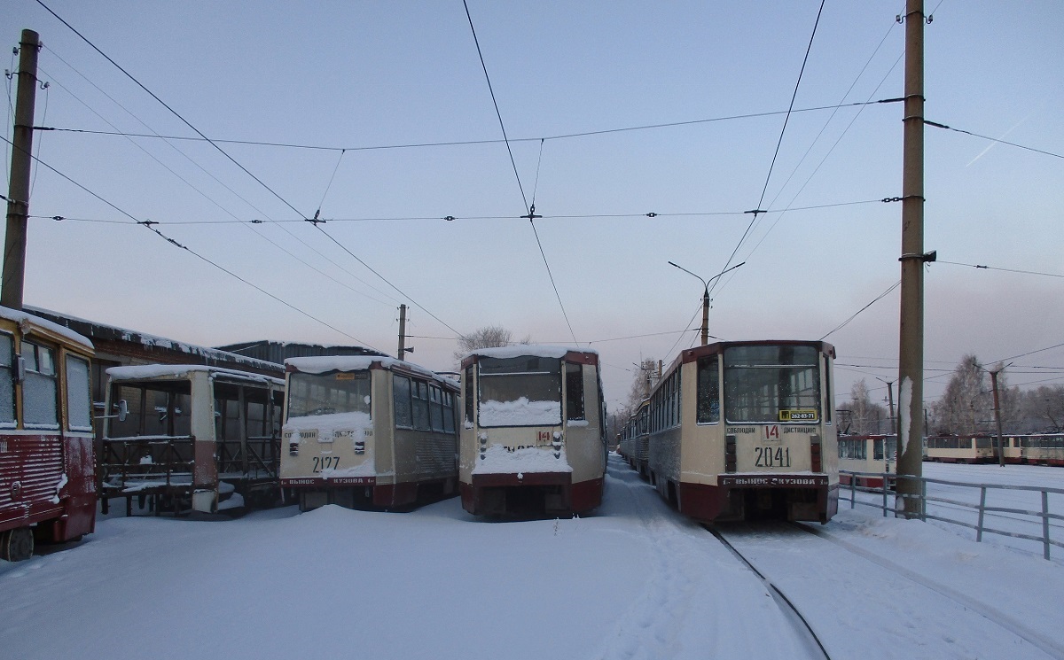 Chelyabinsk, 71-605 (KTM-5M3) nr. 2127; Chelyabinsk, 71-608K nr. 2182; Chelyabinsk, 71-608K nr. 2041; Chelyabinsk — Miscellaneous photos