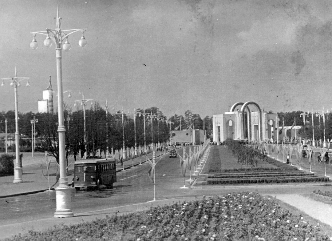 Москва, ЯТБ-2 № 452; Москва — Исторические фотографии — Трамвай и Троллейбус (1921-1945)