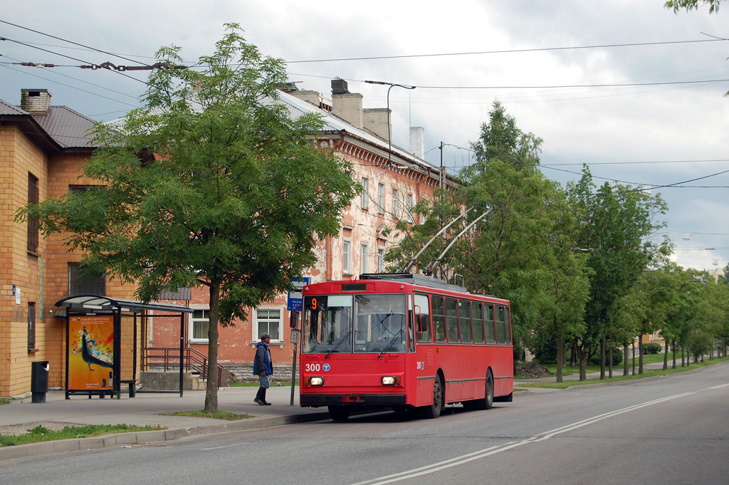Tallinn, Škoda 14Tr02/6 № 300