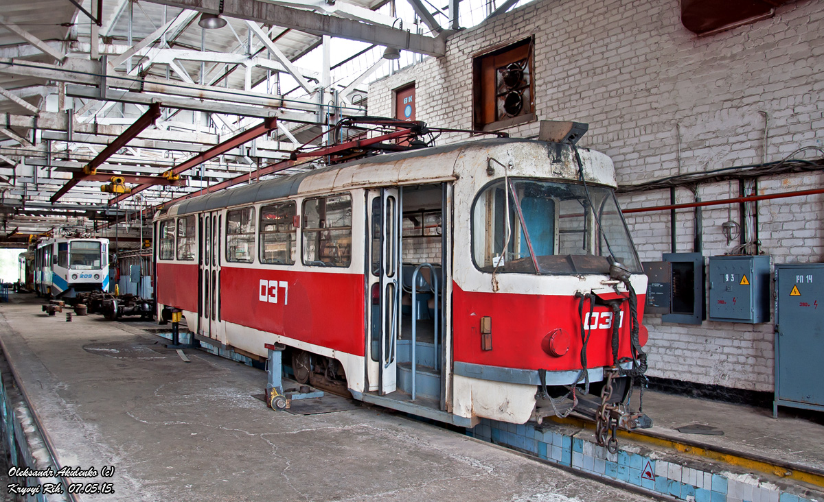 Крывы Рог, Tatra T3SU № 037