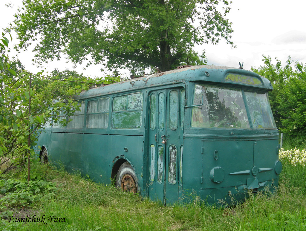 Луцк, Škoda 9Tr21 № 58; Луцк — Бытовки, сараи и прочее из списанных ТС