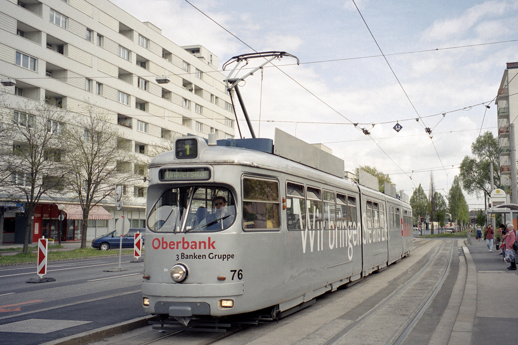 Linz, Bombardier-Rotax GT10 № 76