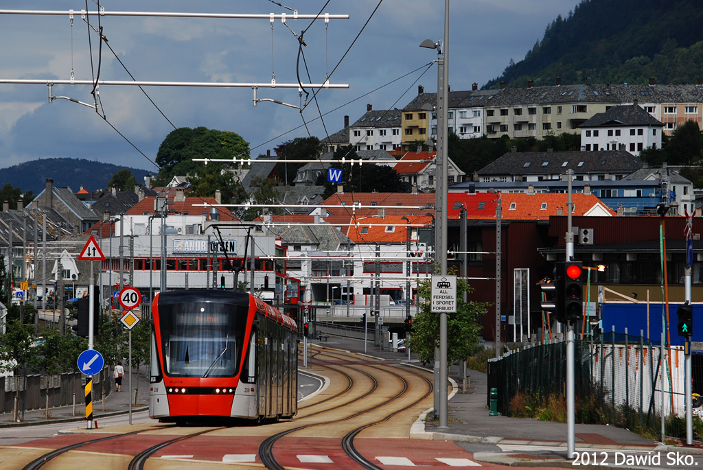 Берген, Stadler Variobahn № 206