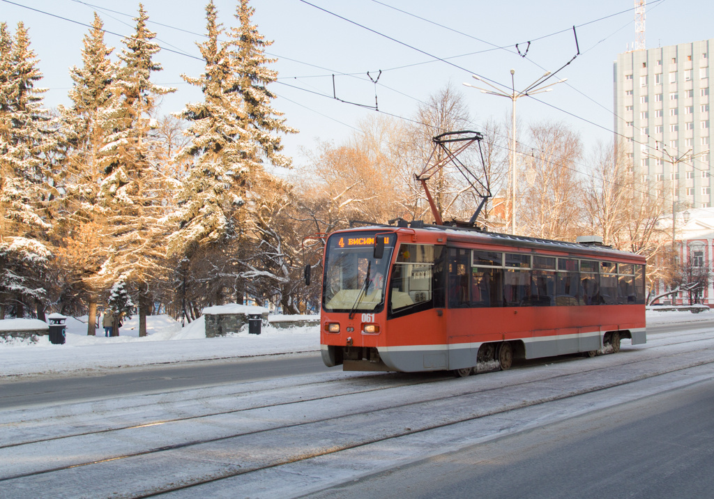 Пермь, 71-619К № 061