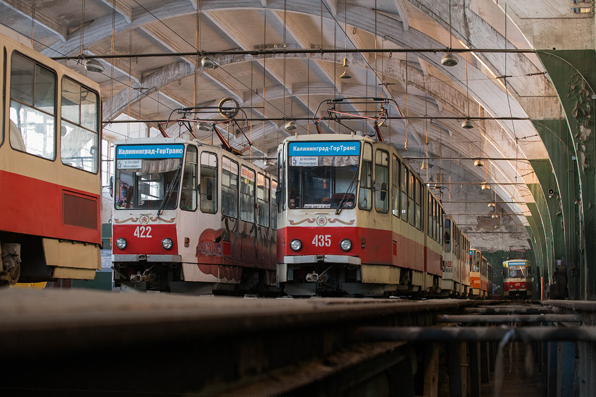 Kaliningrad, Tatra KT4SU № 435; Kaliningrad, Tatra KT4SU № 422