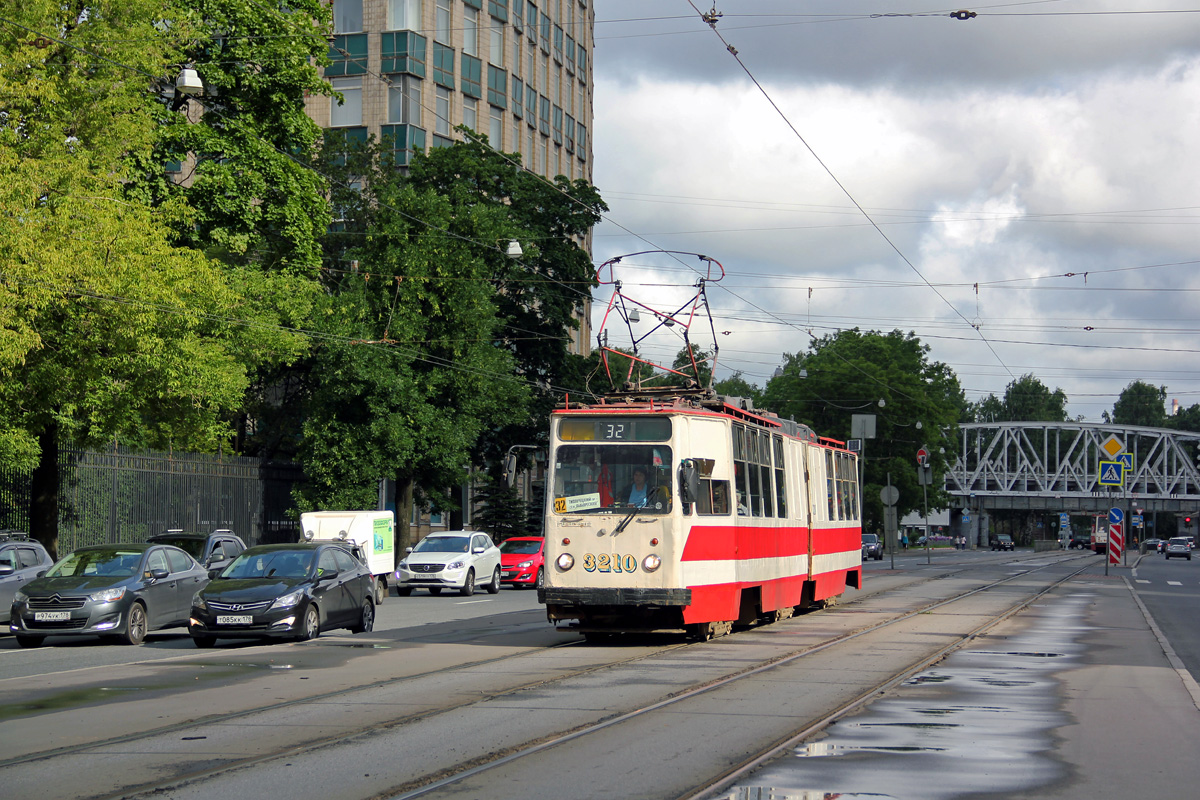 Санкт-Петербург, ЛВС-86Т № 3210