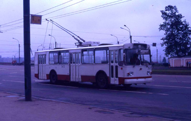Szentpétervár, ZiU-682V — 3672; Szentpétervár — Historical trolleybus photos