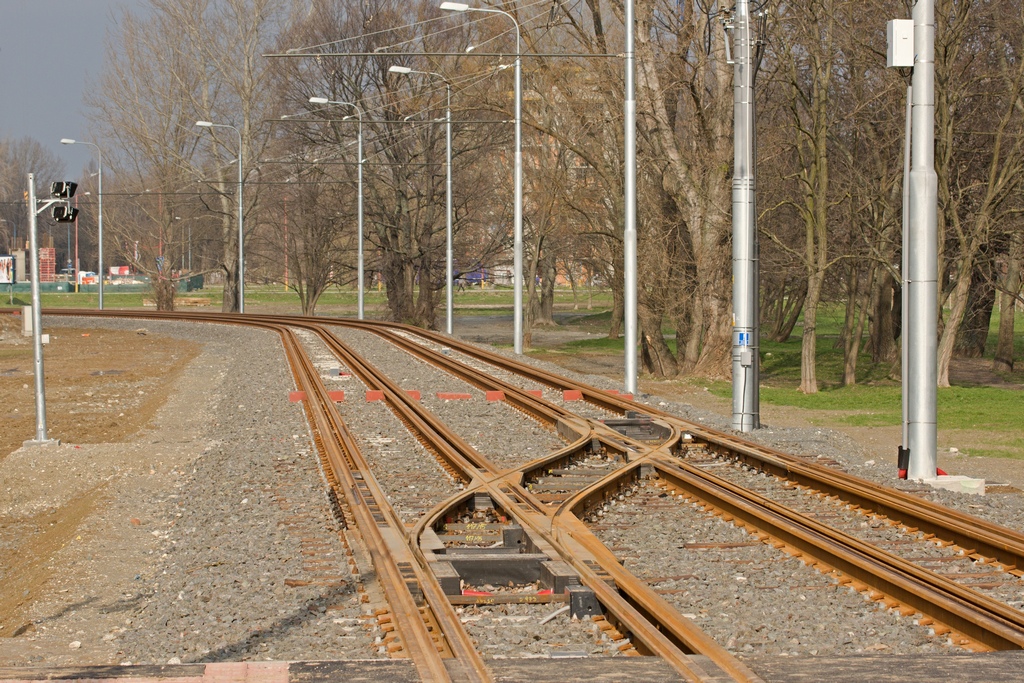 Bratysława — Construction of the Danube Bridge and Tram link to Petržalka
