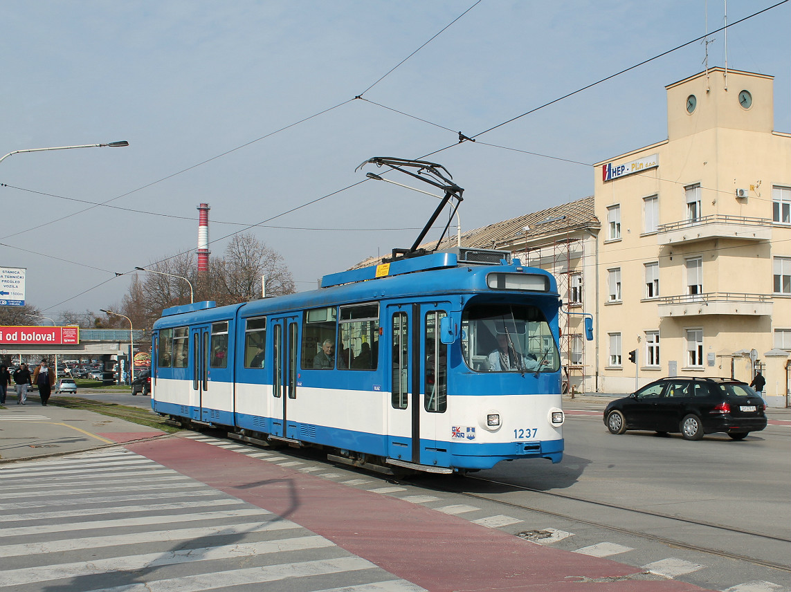 Osijek, Duewag GT6 № 1237