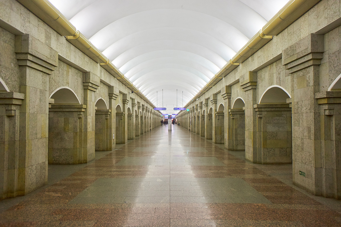 Sanktpēterburga — Metro — Line 5